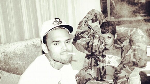 Rihanna et Chris Brown : nouvelle photo de couple provoc et sexy sur Twitter !