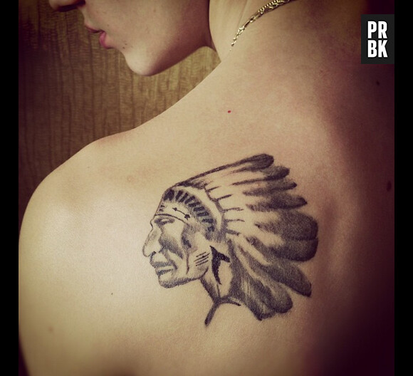 Justin Bieber rend hommage à son grand-père avec son nouveau tatouage !