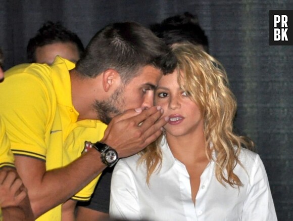 Shakira et Gerard Piqué, des futurs parents avec le coeur sur la main