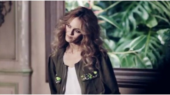 Vanessa Paradis pour H&M : star glamour et écolo de la nouvelle pub