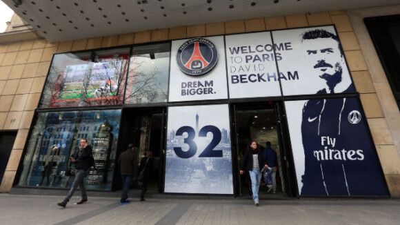 David Beckham au PSG : la boutique des Champs-Elysées se refait une beauté