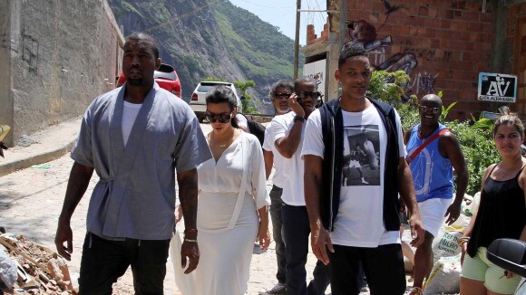 Kim Kardashian et Kanye West : dans les favelas de Rio avec Will Smith