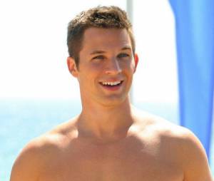 Matt Lanter va remettre son t-shirt pour Oxygen
