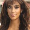 Kim Kardashian n'a bizarrement rien pris dans le visage, à New-York le 26 mars 2013