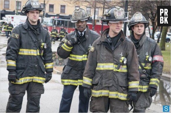 L'uniforme des pompiers sera "remplacé" par celui de la police