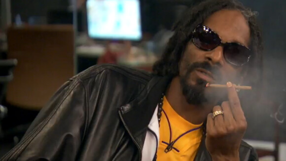 Snoop Dogg : freestyle fumant en direct sur un plateau de télé