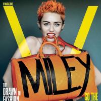 Miley Cyrus se déshabille et ose tout pour V