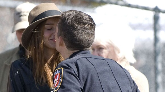 Elle embrasse un policier et se prend 550 euros d'amende