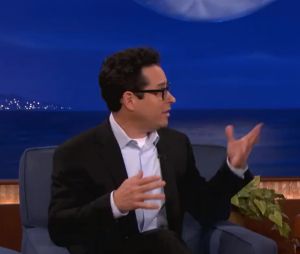 J.J. Abrams dévoile une scène coupée de Star Trek Into Darkness