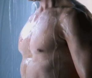 La douche sexy de Benedict Cumberbatch dans Star Trek Into Darkness