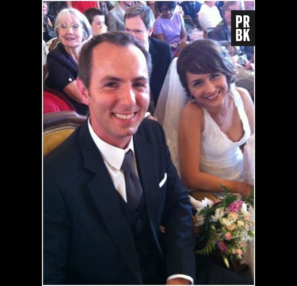 Estelle Denis a tweeté une photo du mariage de Jean-Philippe Doux et de Solène Chavanne