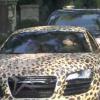 La voiture de Justin Bieber quittant la résidence de Miley Cyrus dimanche matin