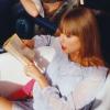 Taylor Swift, mutine et romantique dans une vidéo pour son parfum "Taylor"