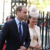 Le Prince William et Kate Middleton : futurs parents heureux