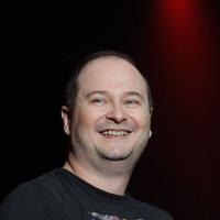 Cauet : sur W9 pour faire de l'ombre à Cyril Hanouna ?