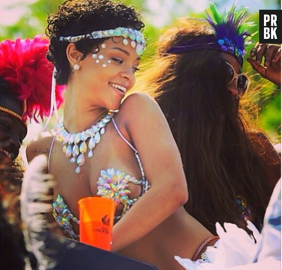 Rihanna : tenue sexy pour le carnaval de la Barbade