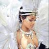 Rihanna : une princesse sexy au carnaval de la Barbade