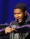 Usher au chevet de son fils de 5 ans après un accident domestique.
