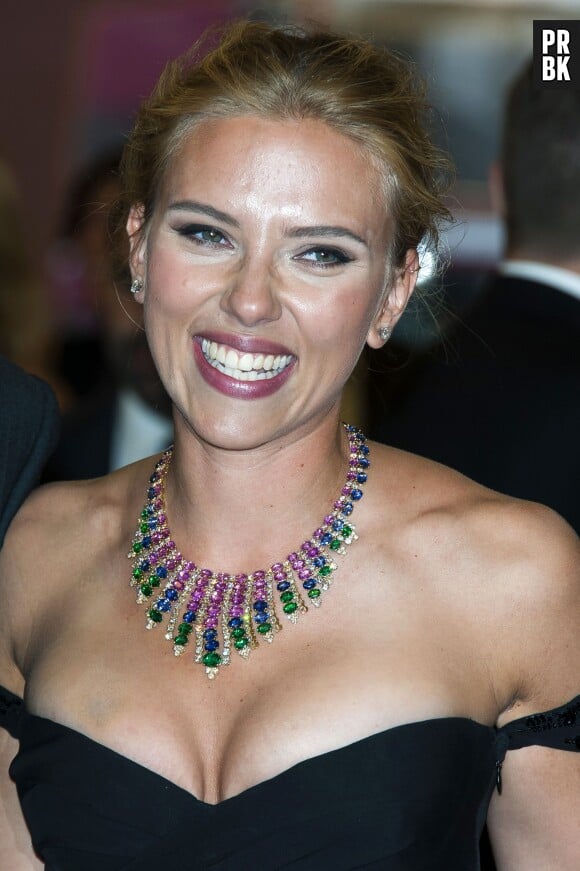 Scarlett Johansson présente à l'avant-première du film Under the Skin à la Mostra de Venise le 3 septembre 2013