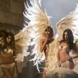 Adriana Lima, Karlie Kloss et Lily Aldridge prennent la pose pour Victoria's Secret, le 18 septembre 2013 à Paris