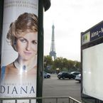 Diana - l'affiche devant le Pont de l'Alma : malaise et bad buzz