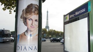 Diana - l'affiche devant le Pont de l'Alma : malaise et bad buzz