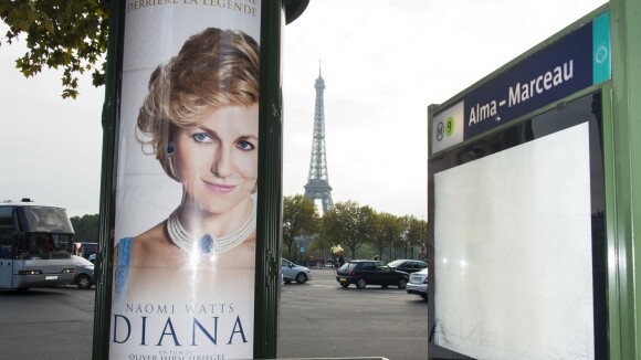 Diana - l'affiche devant le Pont de l'Alma : malaise et bad buzz