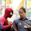 Peter Parker sauve Jamie Foxx dans The Amazing Spider-Man 2