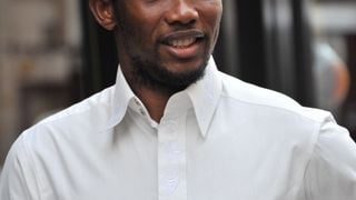 Samuel Eto'o pire que Nabilla : il a 400 portables