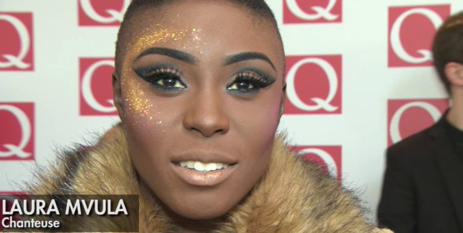 Laura Mvula aux Q Awards le 21 octobre 2013