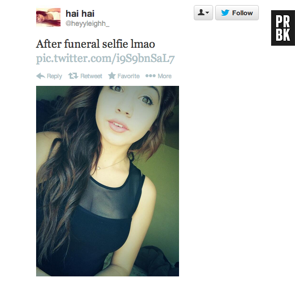 "Selfies at funerals" : le tumblr des auto-portraits aux enterrements