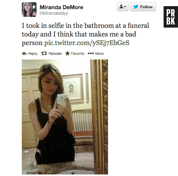 "Selfies at funerals" : le tumblr des auto-portraits aux enterrements