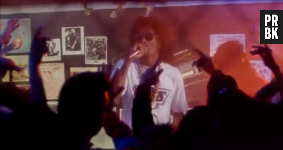 Snoop Dogg ft Dam-Funk - Faden Away, le clip officiel de 7 Days Of Funk