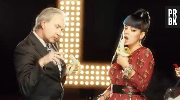 Lily Allen : le clip de Hard Out Here s'en prend à Miley Cyrus, Rihanna, Britney Spears ou encore Robin Thicke