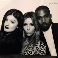 Kim Kardashian, Kendall, Kylie et Khloe : leur Noël était mieux que le votre, la preuve
