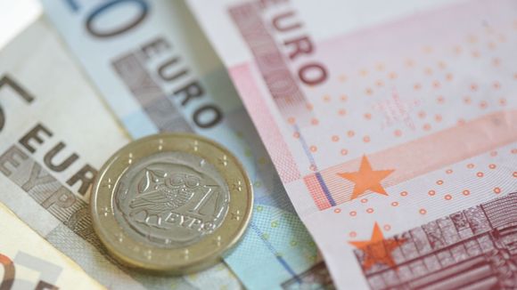 Il trouve 10 000 euros dans la rue... et les rapporte au commissariat