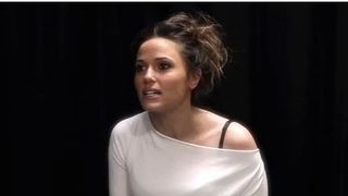 Capucine Anav : vidéo décalée avec le cast de Pep's pour fêter ses 400 000 followers