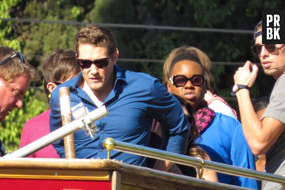 Glee saison 5 : Matthew Morrison et Alex Newell sur le tournage d'un épisode le 16 janvier 2014 à Los Angeles