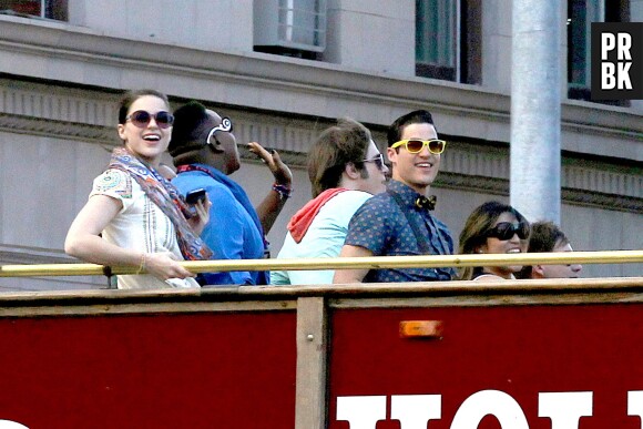 Glee saison 5 : Darren Criss et Melsisa Benoist sur le tournage d'un épisode le 16 janvier 2014 à Los Angeles