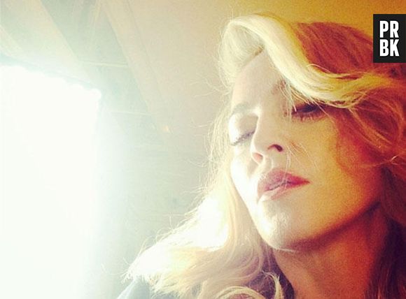 Madonna : en béquilles après une chute en talons hauts