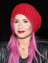 Demi Lovato et ses cheveux roses à Los Angeles, le 23 janvier 2014