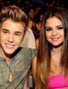Selena Gomez et Justin Bieber en couple aux Teen Choice Awards 2012