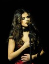 Selena Gomez en concert à Chicago, le 12 décembre 2013