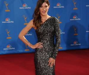Jennifer Carpenter glamour aux Emmy Awards 2010