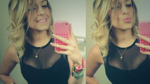 Alexia Mori : selfie sexy pour montrer ses nouveaux seins