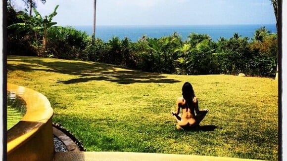 Michelle Rodriguez nue dans un jardin : photo sexy et buzz sur Instagram