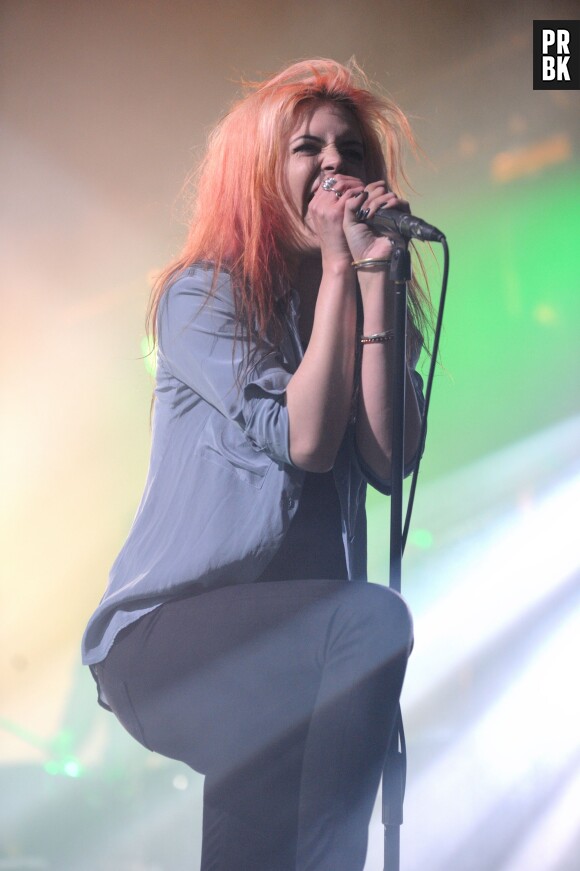 Alison Mosshart et The Kills en concert à Solidays, le 22 juin 2012