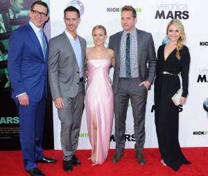 Veronica Mars : Kristen Bell, Rob Thomas, Jason Dohring... l'équipe du film sur le tapis rouge de l'avant-première, le 12 mars 2014