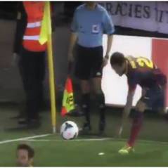 Dani Alves (FC Barcelone) : de Neymar au PSG, "sa" banane fait le buzz