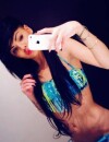 Niia Hall : selfie en maillot de bain sur Facebook
